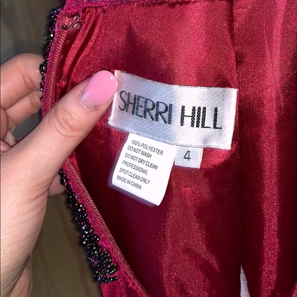 Sherri Hill Prom Dress - Picture 3 of 7